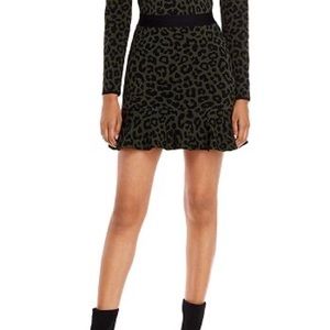 Jacquard Leopard Skirt